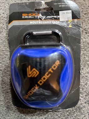 NEW Shock Doctor Mouthguard Case Protective Storage Carabiner Clip Blue